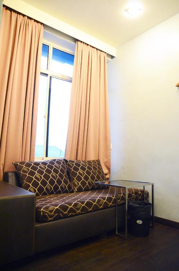 ג'והור בהרו Newland Hotel מראה חיצוני תמונה