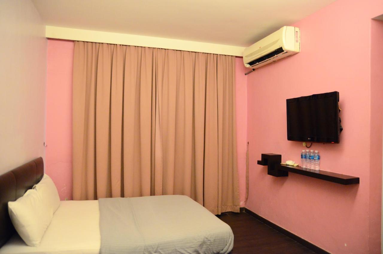 ג'והור בהרו Newland Hotel מראה חיצוני תמונה